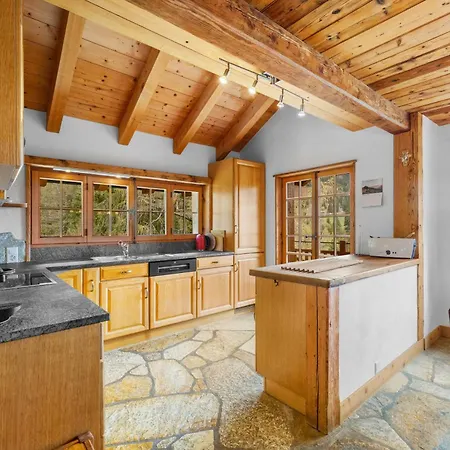 La Verne - Du - 9 Pers - Alpehytte *