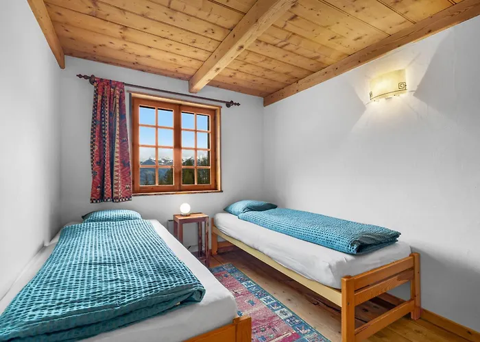 La Verne - Du - 9 Pers - * Siviez