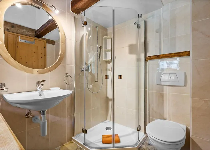 La Verne - Du - 9 Pers - Siviez