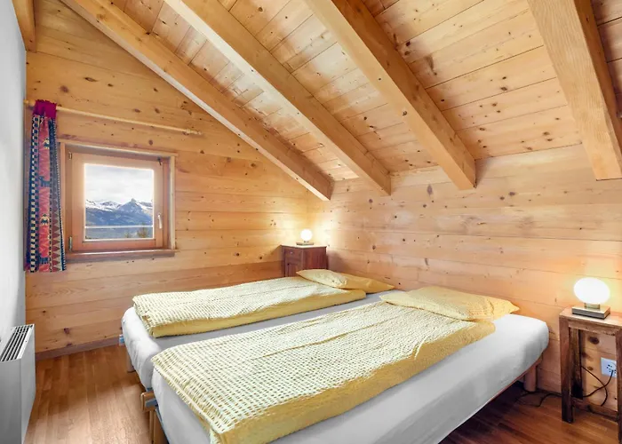 La Verne - Du - 9 Pers -